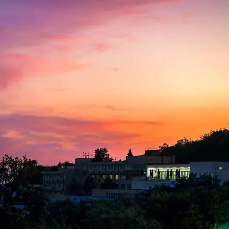 Hotel ямболен Turnava