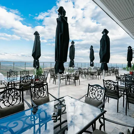 ямболен Ξενοδοχείο 2*