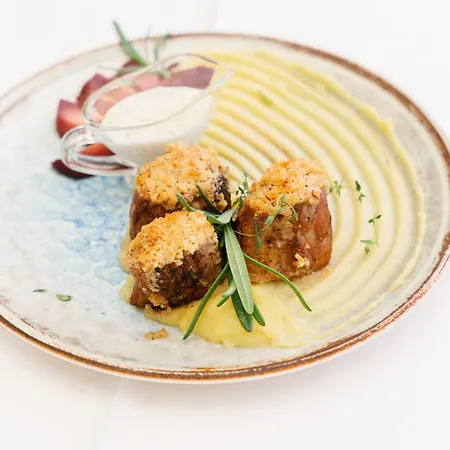 Ξενοδοχείο ямболен 2*