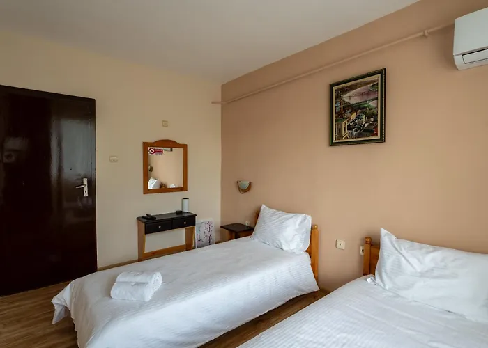 酒店 ямболен Turnava