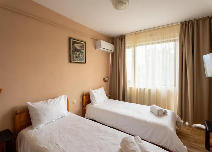 ямболен 2* Turnava