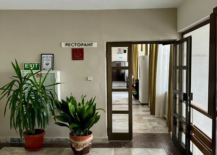 酒店 ямболен